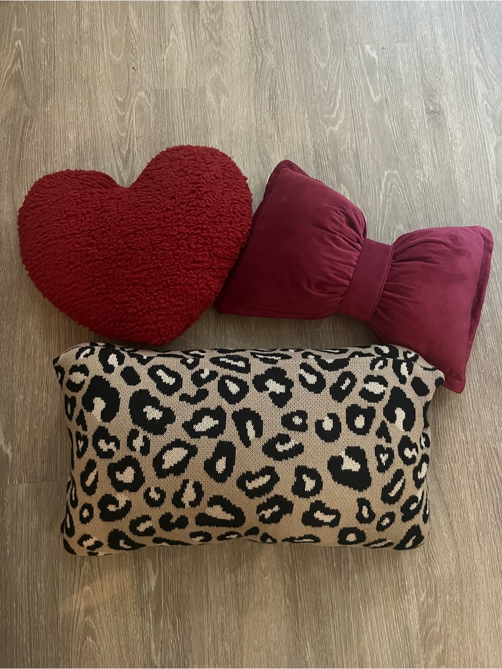 Red Heart & Bow Decorative Pillow Set with Leopard Accent Cushion